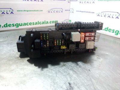 CAJA RELES / FUSIBLES MERCEDES-BENZ CLASE GLK (W204) GLK GLK 200 CDI BE (204.901)