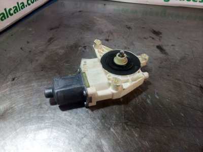 MOTOR ELEVALUNAS DELANTERO IZQUIERDO MERCEDES CLASE GLK (W204) GLK GLK 200 CDI BE (204.901)