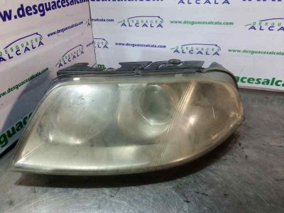 FARO IZQUIERDO VOLKSWAGEN PASSAT BERLINA (3B3) Advance