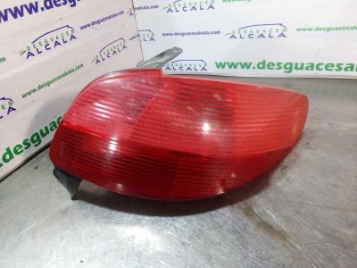 PILOTO TRASERO DERECHO PEUGEOT 206 BERLINA XT