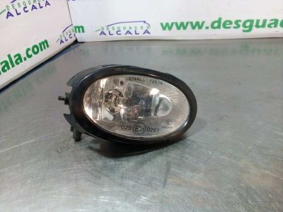 FARO ANTINIEBLA DERECHO MAZDA 3 BERLINA (BK) 1.6 CRDT Active