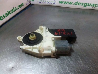 MOTOR ELEVALUNAS DELANTERO IZQUIERDO de Confort 