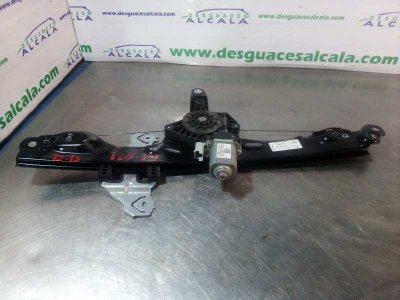 ELEVALUNAS DELANTERO DERECHO