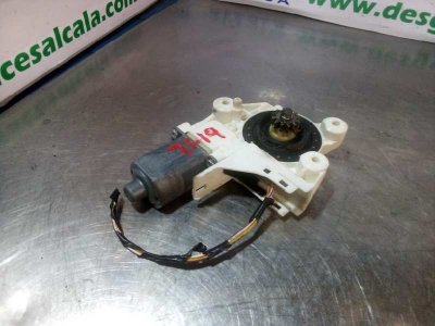 MOTOR ELEVALUNAS DELANTERO DERECHO FORD FOCUS BERLINA (CAP) ST