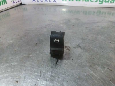 MANDO ELEVALUNAS TRASERO IZQUIERDO BMW X1 (E84) sDrive 18d