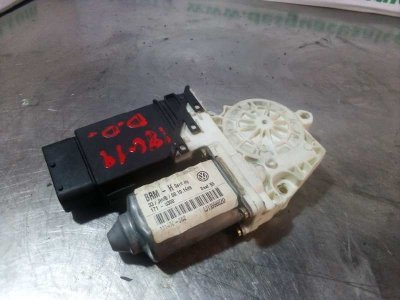 MOTOR ELEVALUNAS DELANTERO DERECHO SEAT TOLEDO (1M2) Select