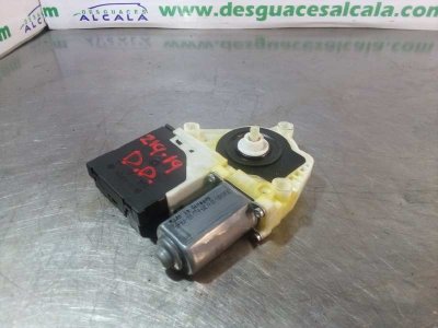 MOTOR ELEVALUNAS DELANTERO DERECHO VOLKSWAGEN GOLF VI (5K1) Advance