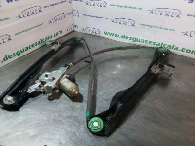 ELEVALUNAS DELANTERO IZQUIERDO FORD FOCUS BERLINA (CAK) Ambiente