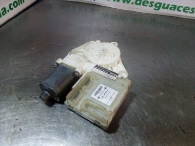 MOTOR ELEVALUNAS DELANTERO DERECHO AUDI A3 (8P) 2.0 TDI Ambiente