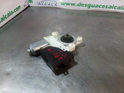 MOTOR ELEVALUNAS TRASERO DERECHO VOLVO S40 BERLINA 1.6 D Kinetic