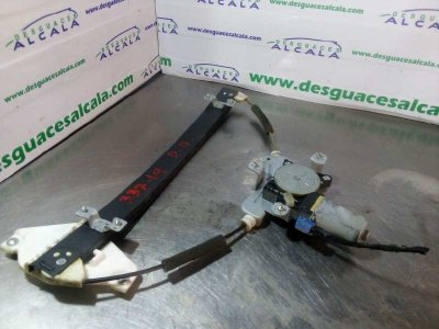 ELEVALUNAS DELANTERO DERECHO