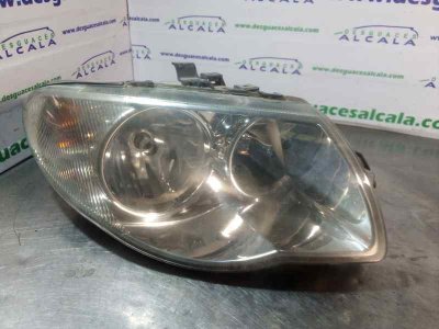 FARO DERECHO CHRYSLER VOYAGER (RG) 2.8 CRD SE (D)