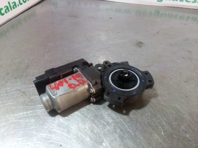 MOTOR ELEVALUNAS DELANTERO DERECHO de Concept 