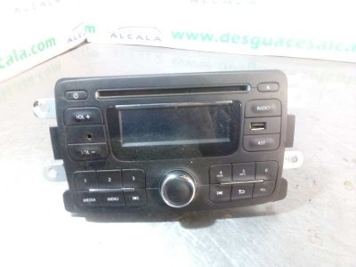 SISTEMA AUDIO / RADIO CD DACIA SANDERO Laureate