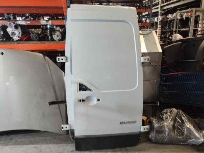 PORTON TRASERO NISSAN NV 400 L1H1 2,8t PRO