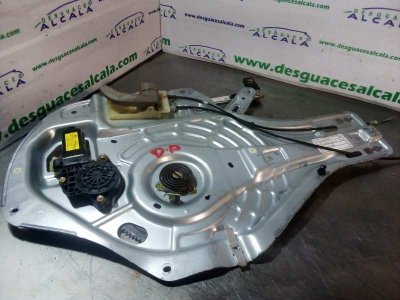 ELEVALUNAS DELANTERO DERECHO HYUNDAI TUCSON (JM) 2.0 CRDi Style