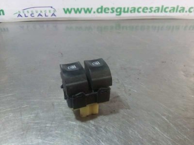 MANDO ELEVALUNAS DELANTERO IZQUIERDO  DACIA DUSTER Ambiance 4x2