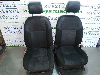 JUEGO ASIENTOS COMPLETO TOYOTA HILUX (KUN) Double Cab 4X4