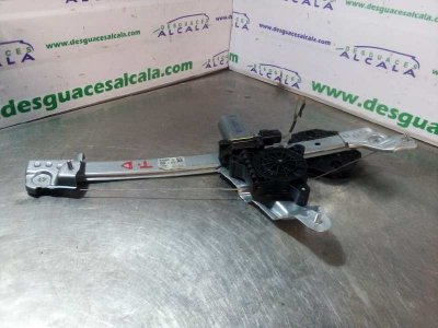 ELEVALUNAS TRASERO DERECHO