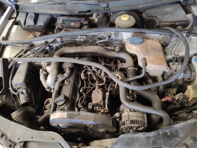 MOTOR COMPLETO VOLKSWAGEN PASSAT BERLINA (3B2) Comfortline