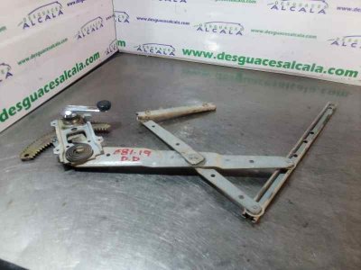 ELEVALUNAS DELANTERO DERECHO NISSAN PATROL (K/W160) Familiar (W160)