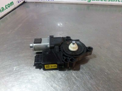 MOTOR ELEVALUNAS DELANTERO DERECHO de Klass 2WD 