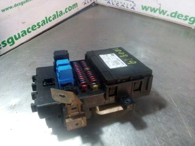 CAJA RELES / FUSIBLES NISSAN TERRANO/TERRANO.II (R20) Comfort