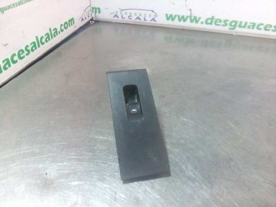 MANDO ELEVALUNAS TRASERO DERECHO SEAT TOLEDO (KG3) Reference