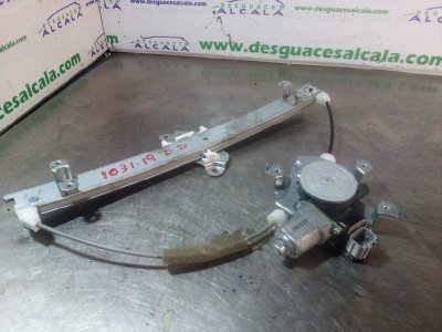 ELEVALUNAS DELANTERO DERECHO