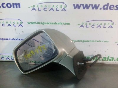 RETROVISOR IZQUIERDO TOYOTA COROLLA VERSO (R1) 2.2 D-4D Luna