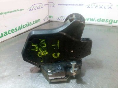 CERRADURA PUERTA TRASERA DERECHA  TOYOTA COROLLA VERSO (R1) 2.2 D-4D Luna