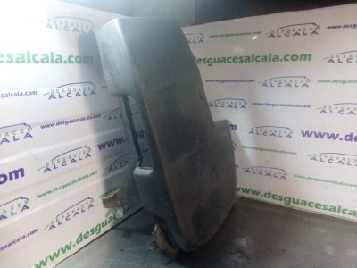 PUNTERA PARAGOLPES TRASERA DERECHA RENAULT TRAFIC CAJA CERRADA (AB 4.01) L1H1 Caja cerrada, corto