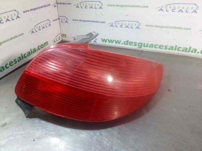 PILOTO TRASERO DERECHO PEUGEOT 206 BERLINA XT