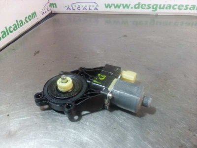 MOTOR ELEVALUNAS DELANTERO DERECHO FORD FIESTA (CB1) Ambiente