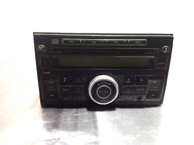 SISTEMA AUDIO / RADIO CD NISSAN NV 200 (M20) Kombi Comfort