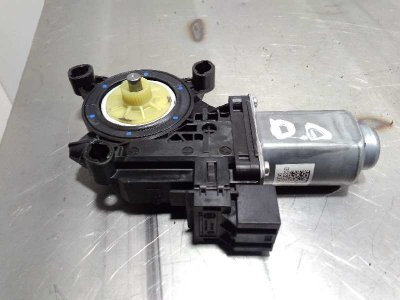 MOTOR ELEVALUNAS DELANTERO DERECHO VOLKSWAGEN POLO (9N3) Advance