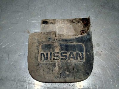 GUARDABARROS TRASERO DERECHO NISSAN TERRANO/TERRANO.II (R20) SE (5-ptas.)