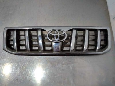 REJILLA DELANTERA TOYOTA LAND CRUISER (J12) 3.0 D-4D GX