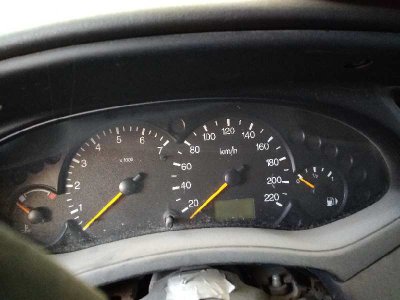 CUADRO INSTRUMENTOS FORD FOCUS BERLINA (CAK) Ambiente