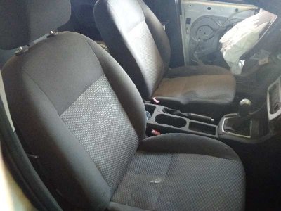 JUEGO ASIENTOS COMPLETO FORD FOCUS BERLINA (CAP) Ambiente (D)