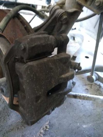 PINZA FRENO DELANTERA IZQUIERDA