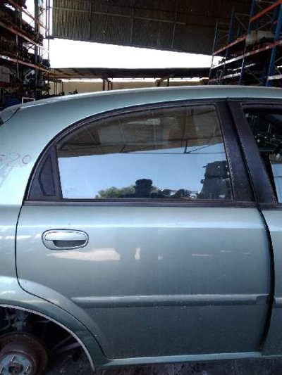 PUERTA TRASERA DERECHA DAEWOO LACETTI SX