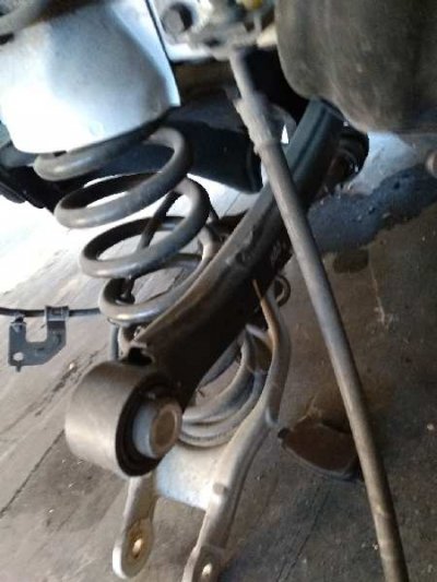 BRAZO SUSPENSION SUPERIOR TRASERO IZQUIERDO HYUNDAI I40 Style