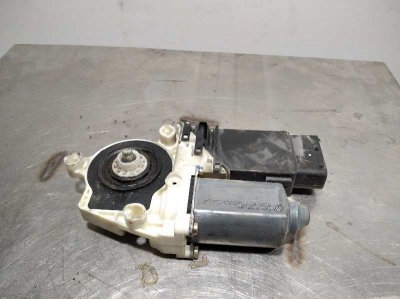 MOTOR ELEVALUNAS DELANTERO DERECHO