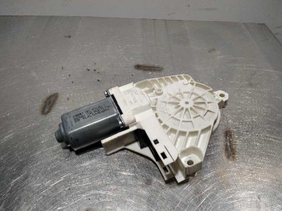 MOTOR ELEVALUNAS DELANTERO IZQUIERDO