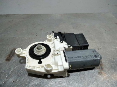 MOTOR ELEVALUNAS TRASERO DERECHO VOLKSWAGEN TOURAN (1T1) Advance