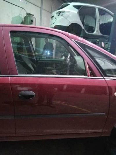 PUERTA DELANTERA DERECHA OPEL MERIVA Cosmo