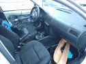 rejilla paragolpes central volkswagen golf iv Foto 5