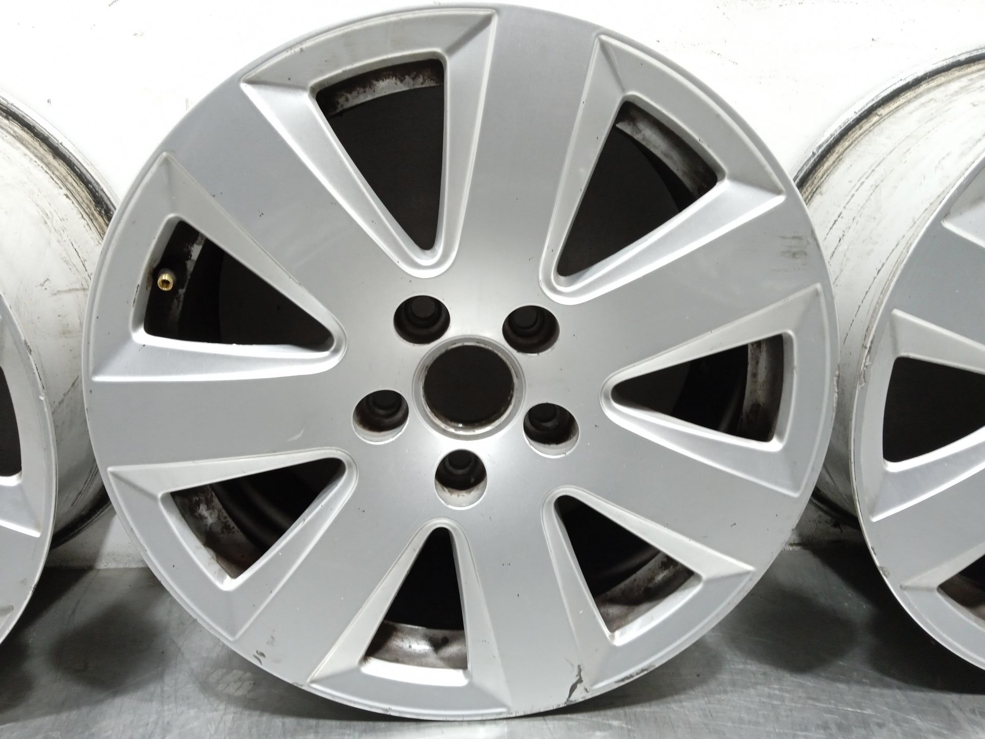 Llantas 16 Audi A6 4F – AutoRR