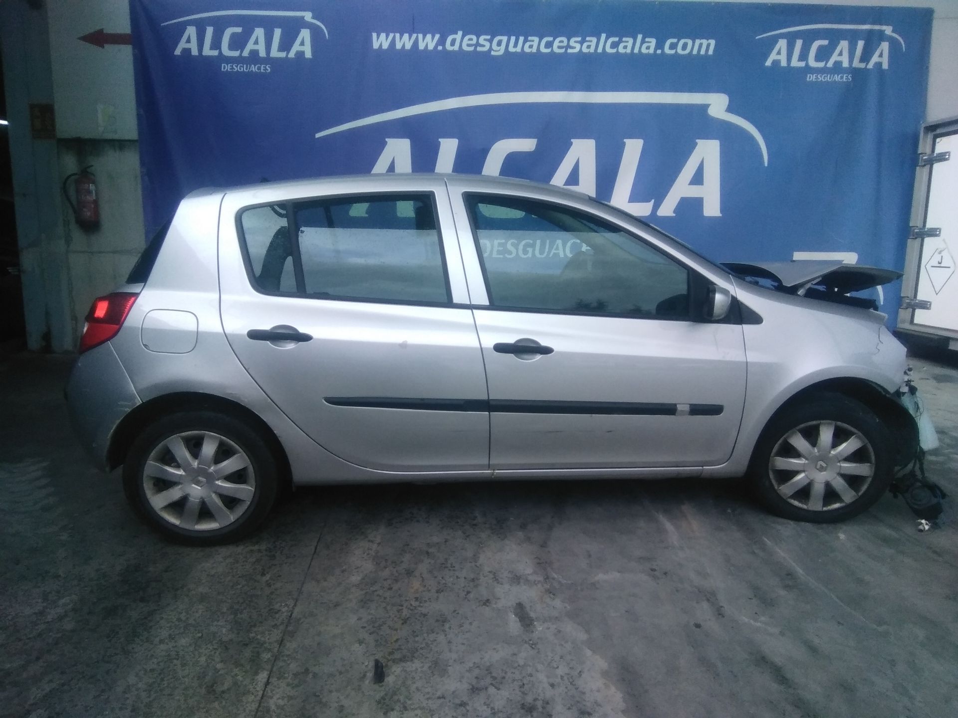 Despiece de RENAULT CLIO III (BR0/1, CR0/1) 1.5 dCi (BR17, CR17)